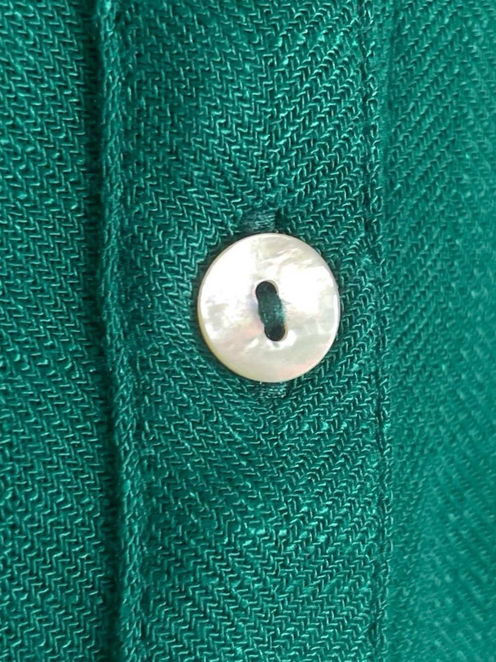Lola River Emerald Green 100% Viscose Button-Up Blouse | Lightweight Long Sleeve - Picture 3 of 7